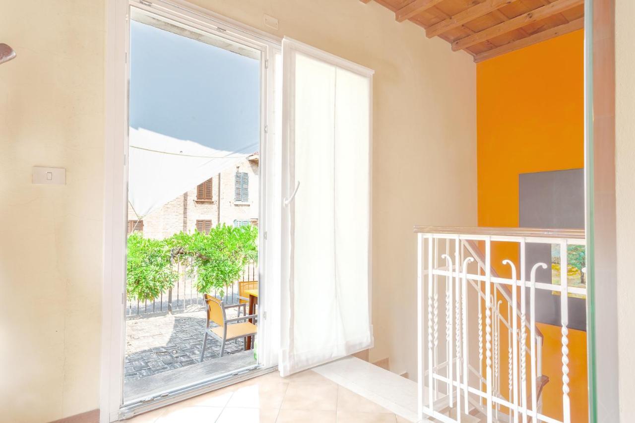 Ferrara Casa Dell'Archivolto Con Garage Apartment Exterior photo